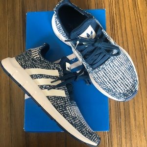 blue adidas swift run